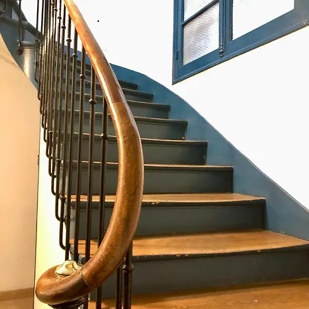 Апартаменты Rare D'architecte En De Montmartre