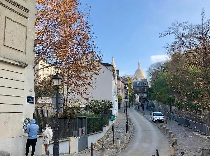 Apartment Rare D'architecte En De Montmartre *